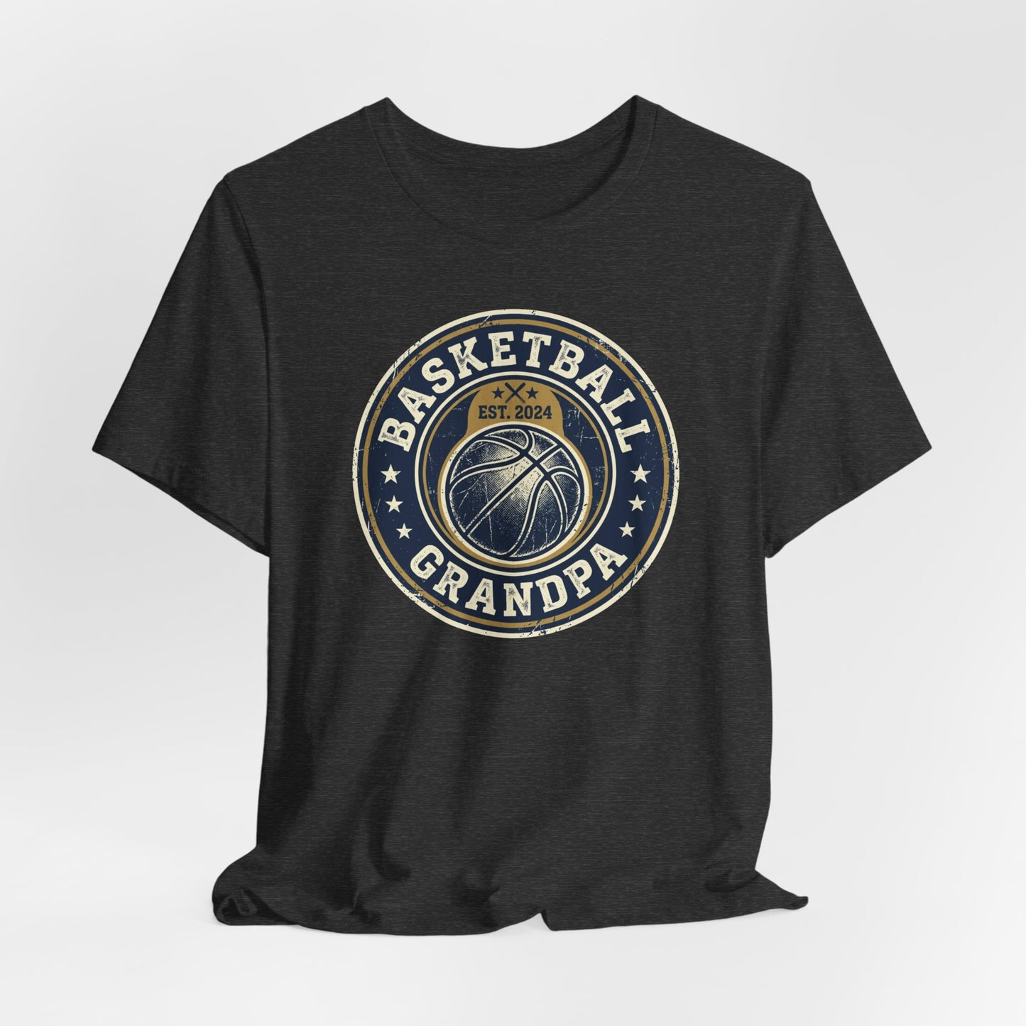 Basketball Grandpa Est. 2024 T-Shirt | Vintage Badge Tee | Familiengeschenk