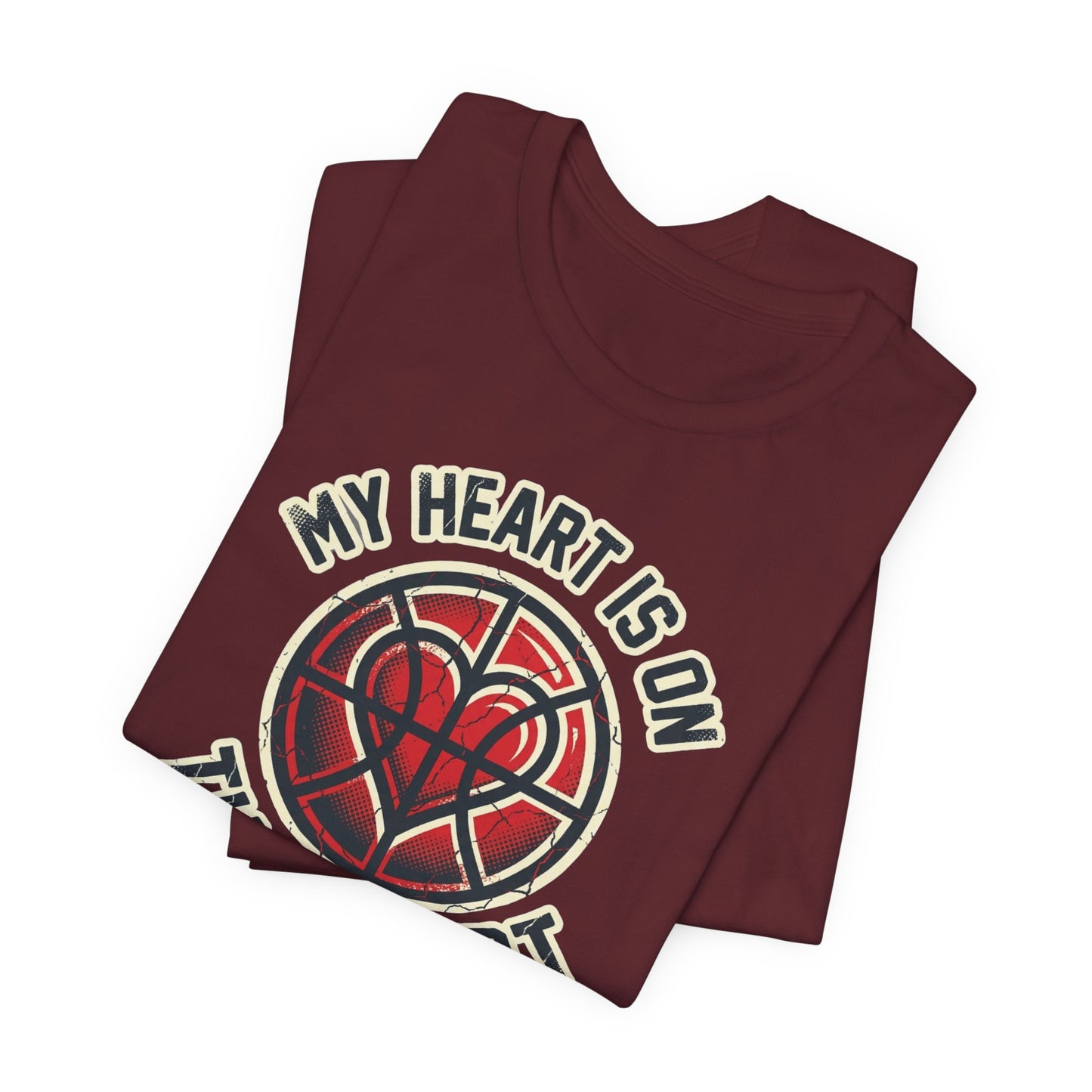 My Heart Is On That Court Basketball T-Shirt | Rot & Schwarz | Perfektes Geschenk