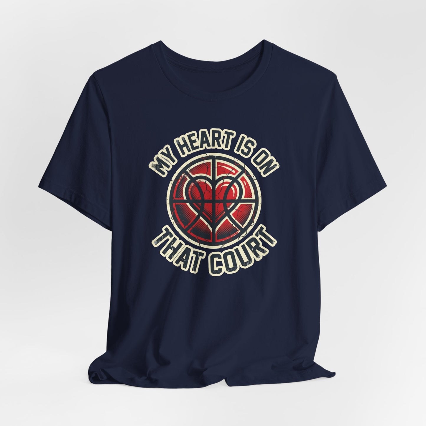 My Heart Is On That Court Basketball T-Shirt | Rot & Schwarz | Perfektes Geschenk